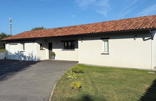 Urcuit House | Family home near Bayonne