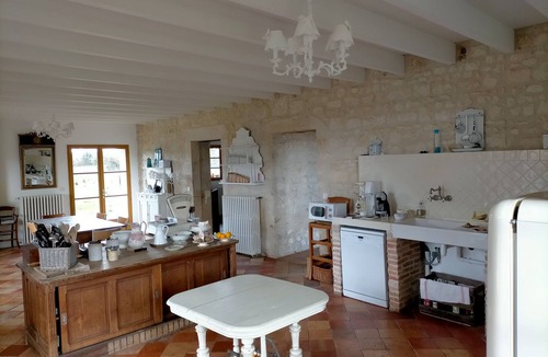 Saint-Germain-dEsteuil House | Family house for 11 in the Médoc