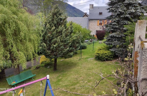 Estarvielle House | Family house sleeps 8 near Loudenvielle/. balnea