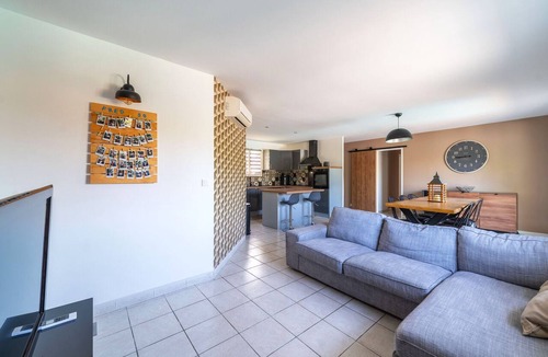 Parentis-en-Born House | Family house with pool - 6 guests