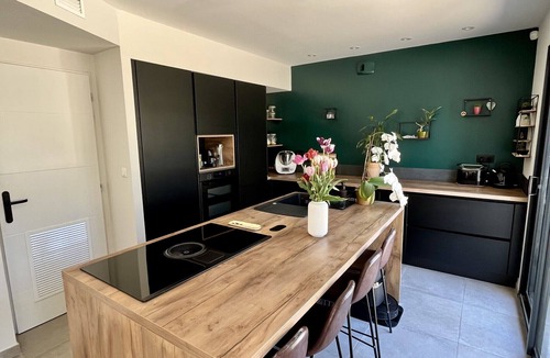 Ventabren House | Family villa + pool near Aix-en-Provence
