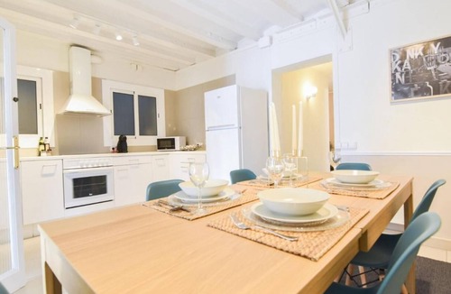 Sant Pere Apartment | FANTASTIC APT. BARCELONA, near the beach, 2/4/6 pers/apt.