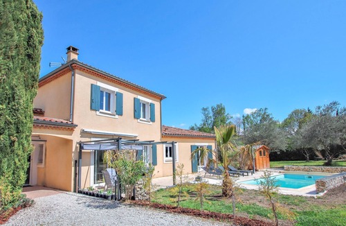 Espeluche House | Fantastic villa with pretty private swimming pool and terrace.