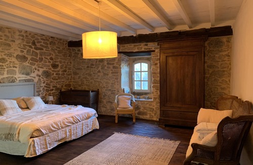 Sare House | Ferme Rénovée à Côté de Sentiers de Randonnées à 20 Minutes des Plages