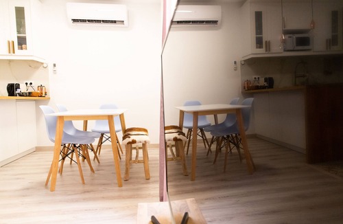 Figueres Apartment | Figueres Center A 4-minute walk from the Dalí Museum! Spirals Stairs Duplex terrace