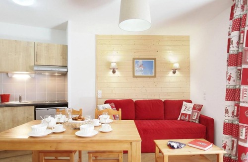 Vaujany Apartment | Fitness, terrace, balcony, parking, tv, ski locker, 39-44m², Vaujany