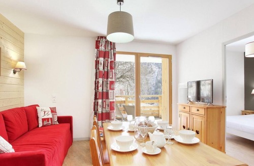 Vaujany Apartment | Fitness, terrace, balcony, parking, tv, ski locker, 39-44m², Vaujany