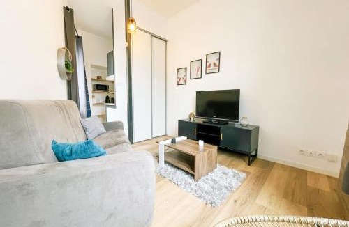 Quartier Chorier-Berriat Apartment | #FK The Altitude Nest Air conditioning