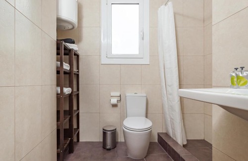 Sants-Badal Apartment | Flateli Roger 16