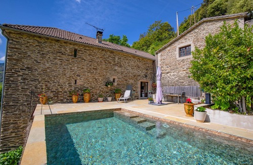 Malarce-sur-la-Thines House | Former Ardèche farmhouse with stunning views and heated swimming pool - 8 people