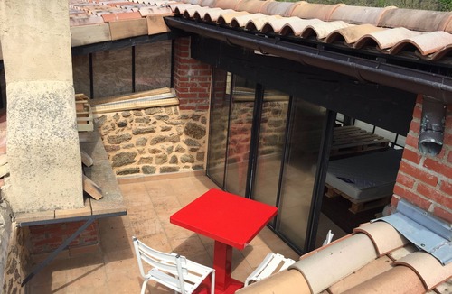 Preaux House | FORMER RENOVATED GOAT FARMHOUSE . LARGE DORMITORY ON THE FLOOR . ATYPICAL HOUSE