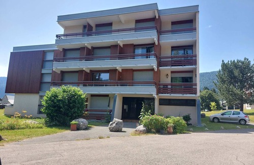 Autrans Apartment | Cozy 3* apartment for 6, near slopes, with parking