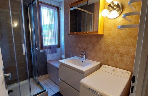 Autrans Apartment | Cozy 3* apartment for 6, near slopes, with parking