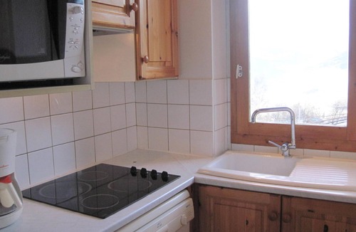 Montchavin Apartment | Spacious Duplex Apartment · Close to Slopes · Sleeps 8 · Mont Blanc View