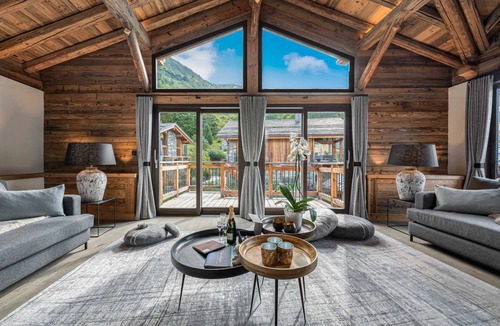 Villarabout Ski Chalet | 190 m² Chalet ∙ 5 bedrooms ∙ 10 guests