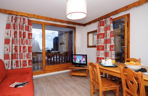 Val-Thorens Apartment | Wifi, 50m from ski slopes, balcony, tv, ski locker, 30m², Val Thorens