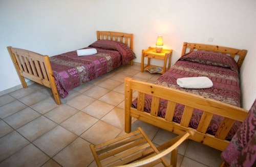 Thuir House | FR945, Macabeu (Sleeps 6/7, 3 Bedrooms)