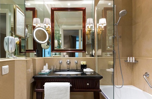 Champs-Elysees Hotel | Francois 1er