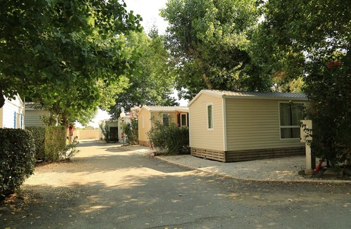 Le Grau-dʼAgde Cottage | Friendly campsite near the popular seaside resort of Le Cap d'Agde