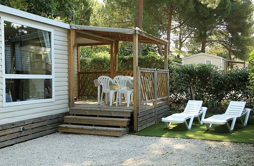 Le Grau-dʼAgde Cottage | Friendly campsite near the popular seaside resort of Le Cap d'Agde