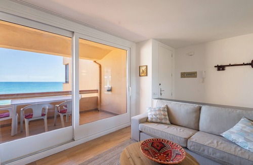 Pals Apartment | Frontline apartment with garden and pool. Parking . Capacity 4 Persons. WIFI