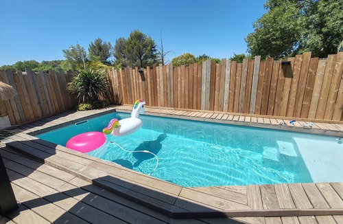 Prades-le-Lez Apartment | Fully equipped, air-conditioned apartment for rent, sleeps 6, with a garden and pool