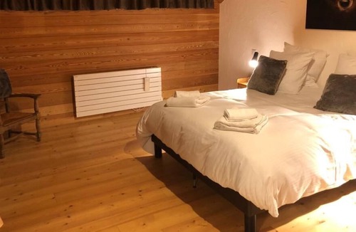 Mont-de-Lans Ski Chalet | FULLY EQUIPPED CHALET. SKI ON FOOT. THE 2 ALPS