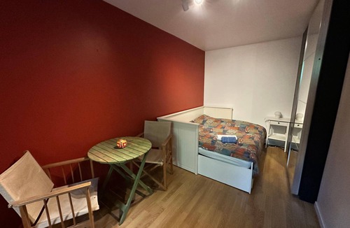 Quartier des peupliers Bed & Breakfast | Furnished room Paris 13