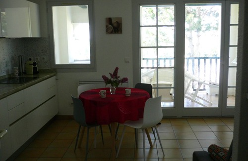 Behobie Apartment | Furnished T2, on the corniche facing the sea, between St Jean de Luz and Hendaye