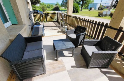 Loriol-sur-Drome House | Gîte Champgrand