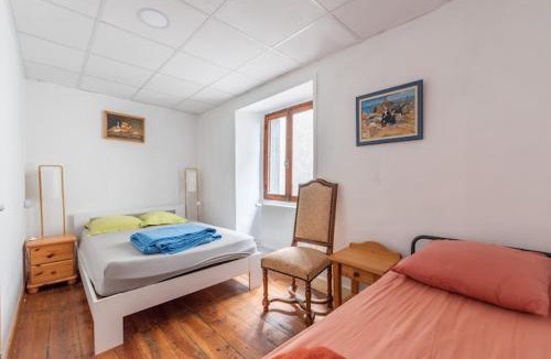 Saint-Alban-sur-Limagnole Hotel | Gîte d'étape et meublés La butte aux oiseaux