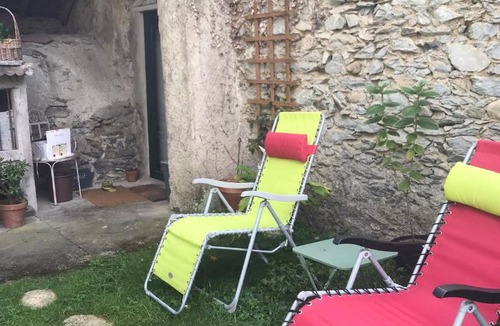 Lezignan House | Gîte dans un petit village pyrénéen