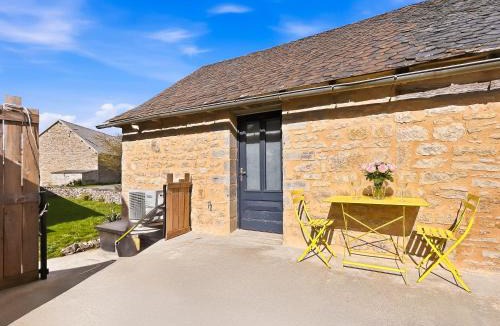 Vimenet Apartment | Gîte de charme climatisé au calme et nuit insolite
