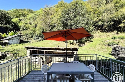 Monceaux-sur-Dordogne Apartment | Gîte de France Chez le bassot 3 épis - Gîte de France 6 personnes MAE-1461
