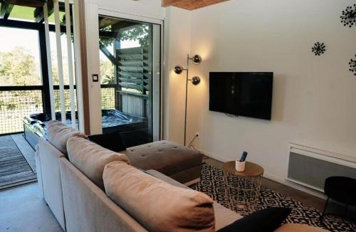 Palazinges Apartment | Gîte de France Marcel 4 épis - Gîte de France 4 personnes MAE-1501