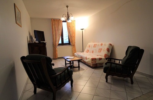Les Echets House | Gîte des Tuillières - BAGNOLS