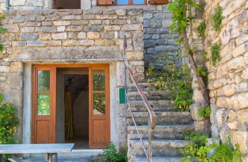 Montbrun House | Gîte du Plo Montbrun - MONTBRUN