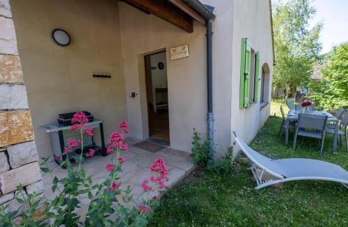 Saint-Rome-de-Dolan House | Gîte Gîte 4/6 pers. au Castel de la Peyre
