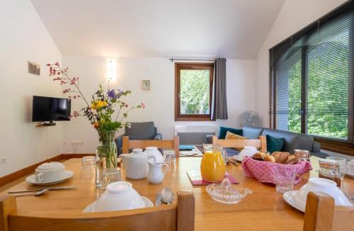 Saint-Rome-de-Dolan House | Gîte Gîte 4/6 pers. au Castel de la Peyre