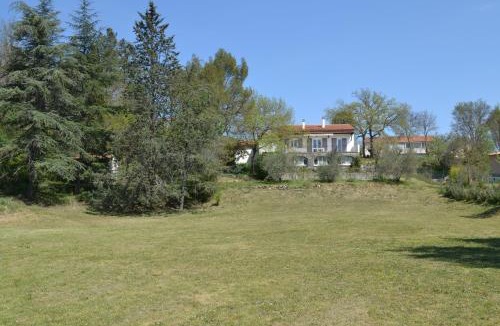 Saint-Julien-de-Cassagnas Apartment | Gîte Gard 4-5 personnes Piscine et rivière