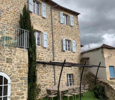 Mostuejouls House | Gîte l'oustal de la fontaine Grand Causses et Gorges du Tarn