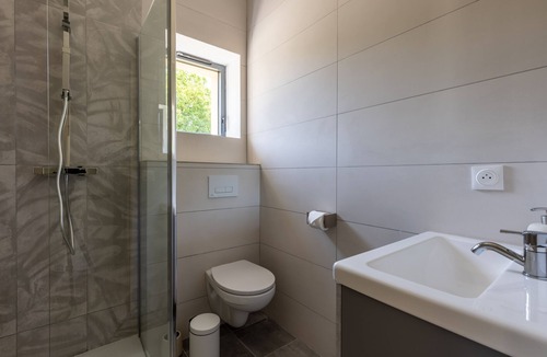 Vertheuil House | Gîte La Gravière. Une Maison de Famille Entre Vignes et Océan à 1h de Bordeaux
