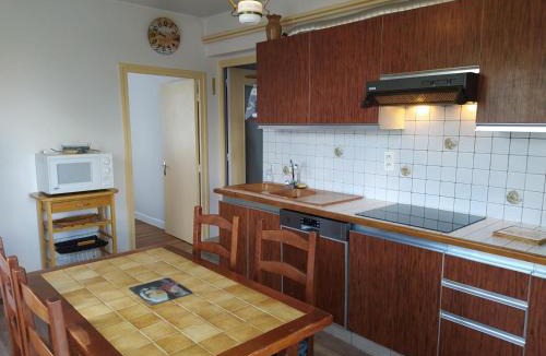 Saint-Alban-sur-Limagnole House | Gîte le toura 2/4 personnes