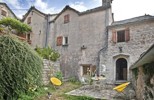 La Canourgue House | Gîte Les Buis 2/3 persons in Conques
