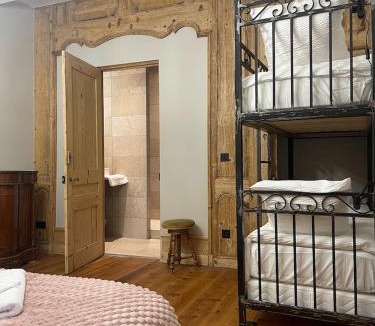Les Echelles House | Gîte Maison Stendhal