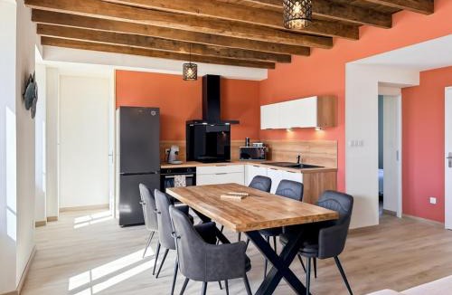 Ladinhac House | Gîte rénové, piscine et grand air - Ladinhac