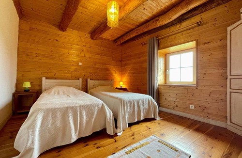 Alleyras House | Gîte rustique en famille dans les Gorges de l'Allier, nature et randonnées à proximité - FR-1-582-525