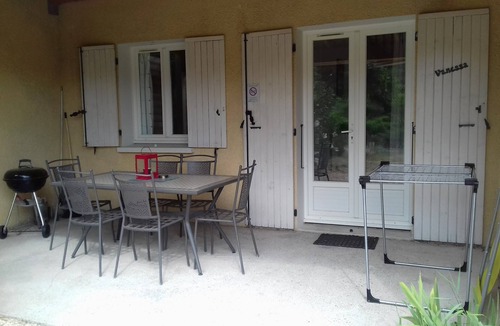 Saint-Maurice-d'Ibie Cottage | Gîte Vanessa exposé plein sud Gîtes du Combeau