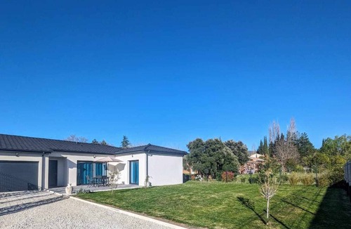 La Begude-de-Mazenc Villa | Gîte Zenevasion de 100 m² Avec 3 Chambres en Drome Provençale