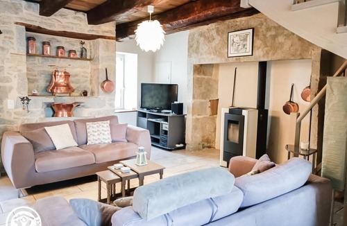 Alvignac House | Gîtes de France® - La Caze